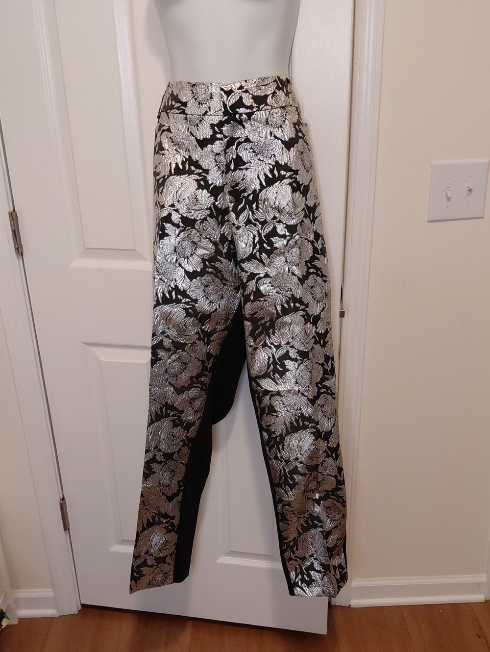Eloquii Black Ankle-Leg Pants with Silver Floral Jacquard